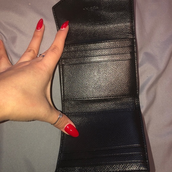 Coach Wallet - Picture 4 of 5